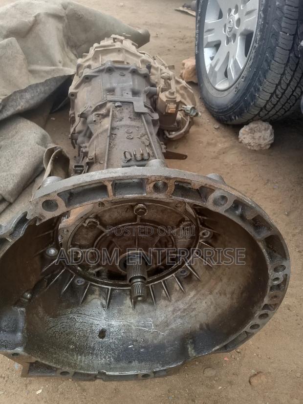 Nissan Pathfinder Automatic Gearbox photo 2