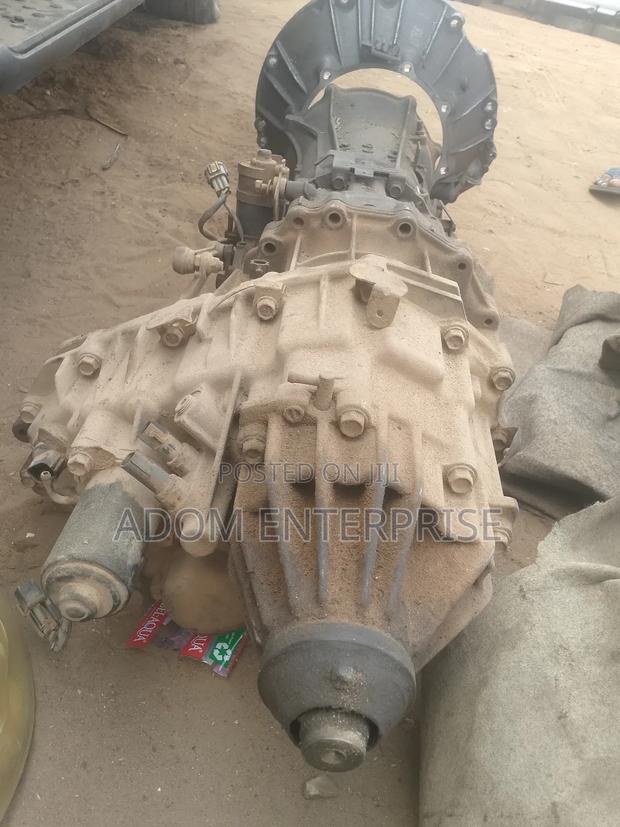 Nissan Pathfinder Automatic Gearbox photo 4