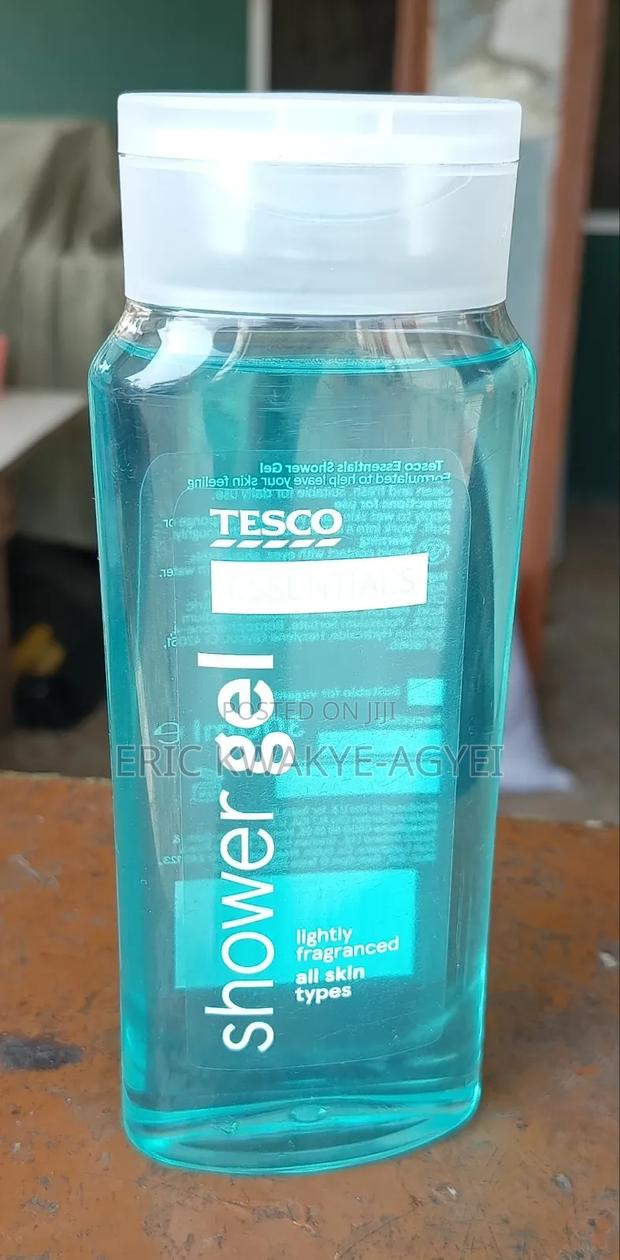 Tesco Essentials Shower Gel Lightly Fragranced 300ml · Photo 3
