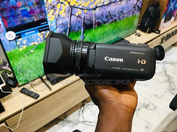Canon Legria Hf G25: Elevate Your Video Production · Photo 2
