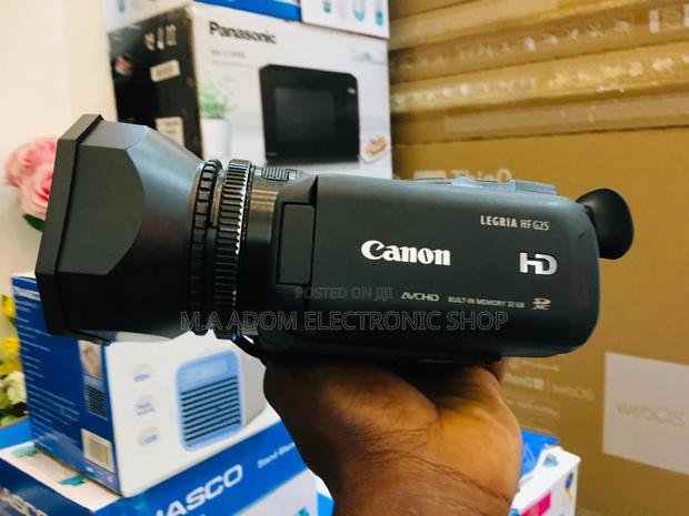 Canon Legria Hf G25: Your Pocket-Sized Film Studio · Photo 2