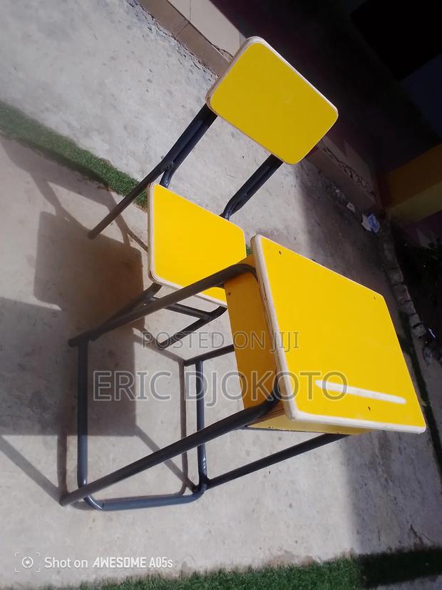 Students Desk · Photo 3