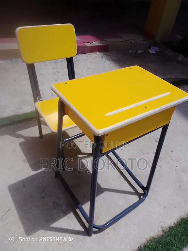 Students Desk · Photo 4