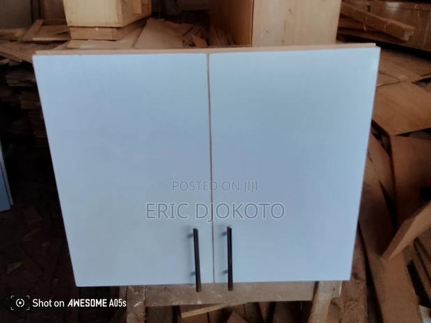 Kitchen Cabinet Top · Photo 2