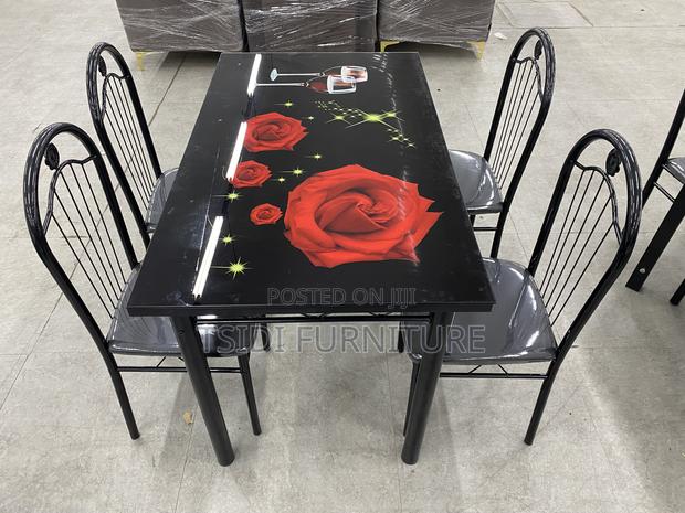 Glass Dining Table Plus 4chairs · Photo 3