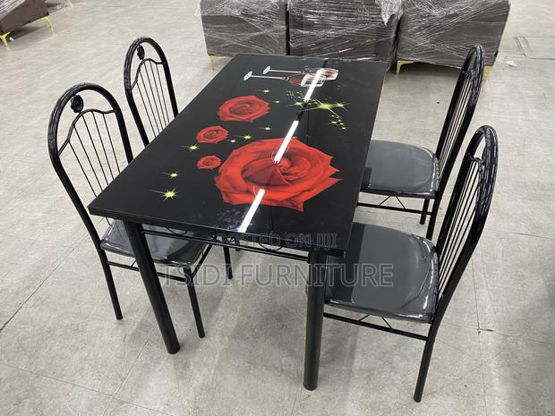 Glass Dining Table Plus 4chairs · Photo 4