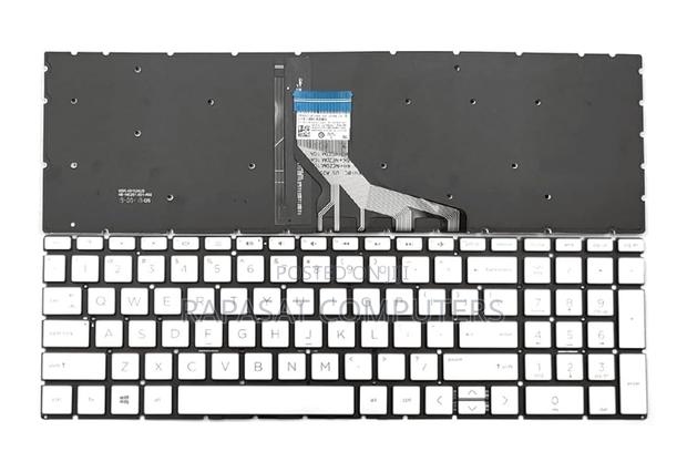 HP 15-Da Backlit Keyboard · Photo 2