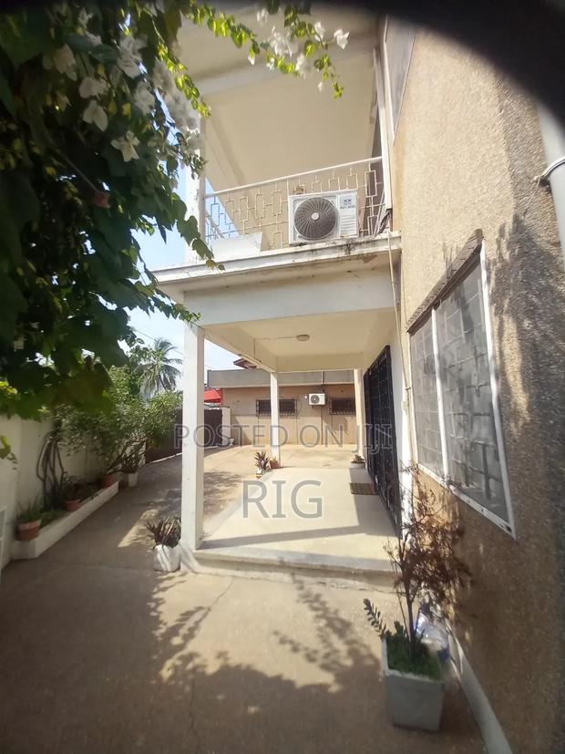 Furnished 5bdrm House in Nyaniba Estate for sale photo 8