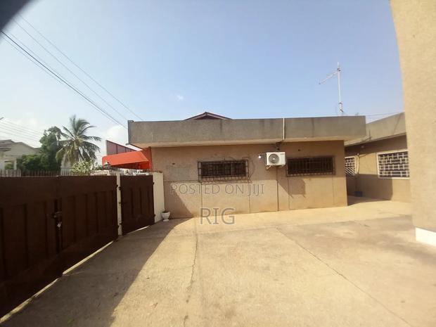 Furnished 5bdrm House in Nyaniba Estate for sale photo 9