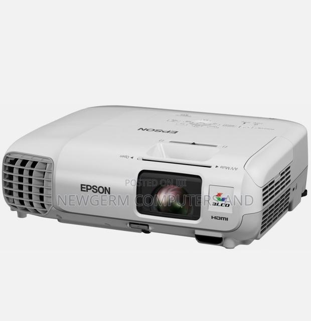Epson Eb-X27 Projector Hdmi, Usb Ethernet Port