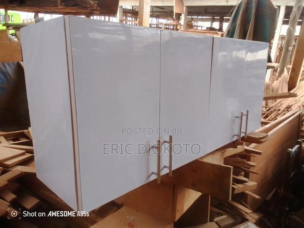 Kitchen Cabinet Top · Photo 3