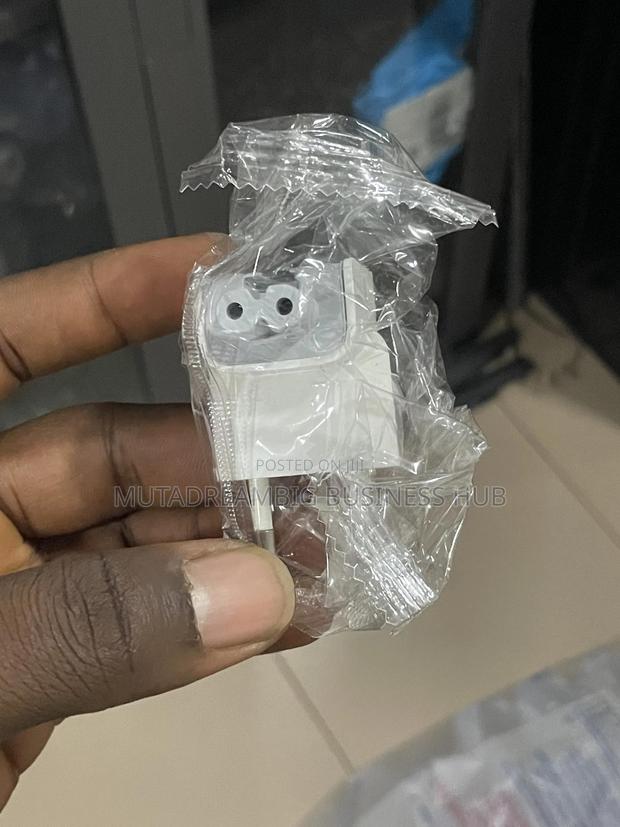 iPhone Chargers With 3in1 photo 4