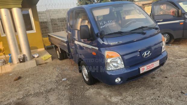 Hhyundia Porter Truck photo 2