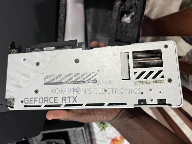 RTX 3070 Vision White Card photo 3