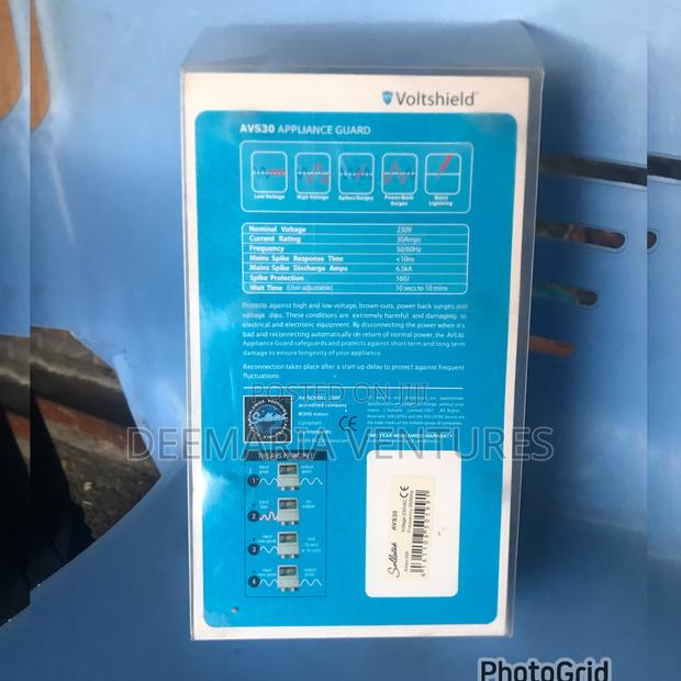 Sollatek Avs 30 Automatic Voltage Switcher photo 4