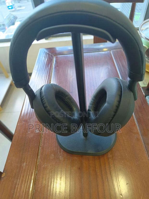 Headphones Stand / Headset Stand photo 5