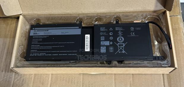 Alienware 15 R4 Battery 9njm1 01D82 Mg2yh 0546ff 0hf250 · Photo 4