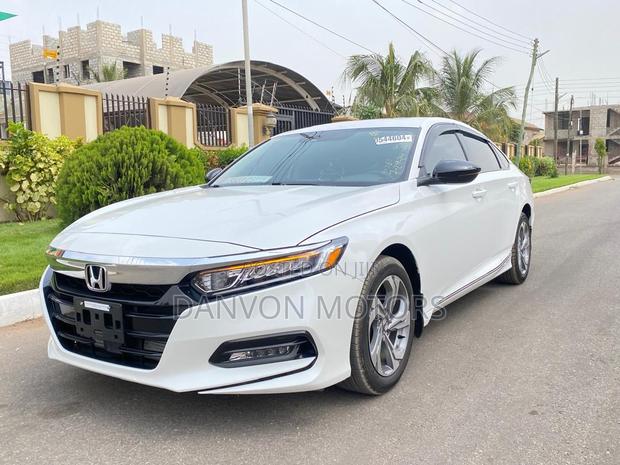 Honda Accord EX-L 2.0T 2018 White photo 2