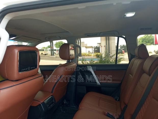 Toyota Land Cruiser Prado 2.7 VVT-i 2016 White photo 9