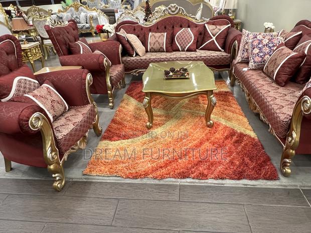 Luxury Living Room Sofa(Royal) · Photo 4