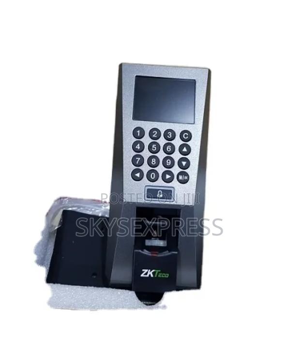 Zkteco F18 Access Control/Attendance Machine · Photo 3