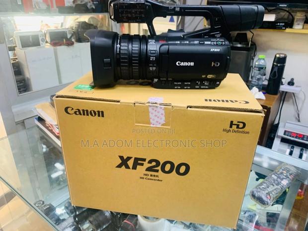 Canon Xf200video Camcorder: Capture the Moment, Perfectly · Photo 2