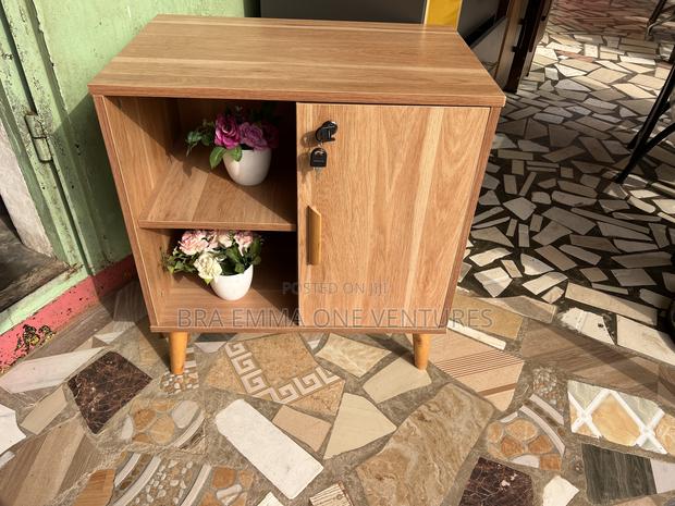 Imported Bedside Drawer · Photo 2