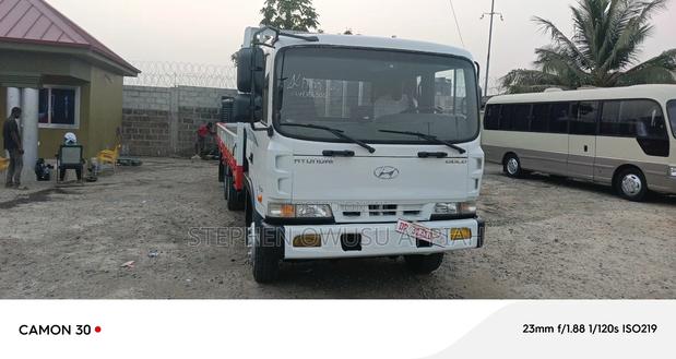 HYUNDA 5 Tons Doubel Axle