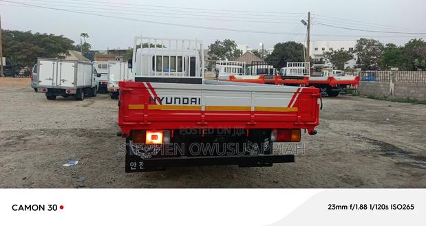 HYUNDA 5 Tons Doubel Axle photo 2