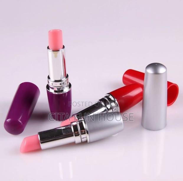 Lipstick Vibe Vibrator · Photo 3