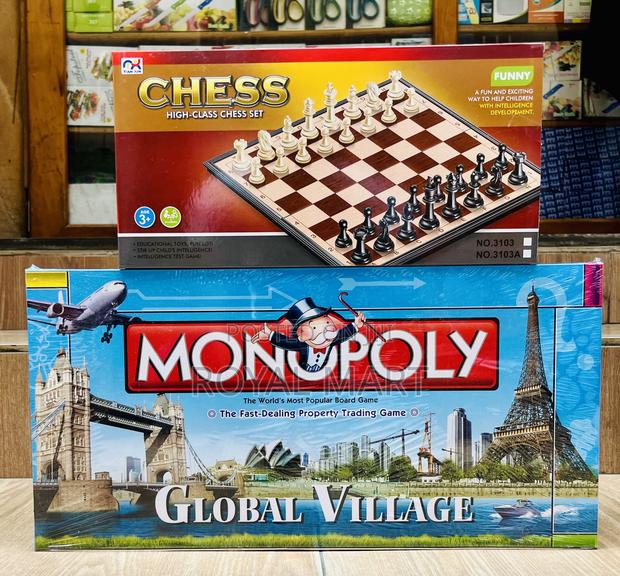 Monopoly and Chess Game · Photo 3