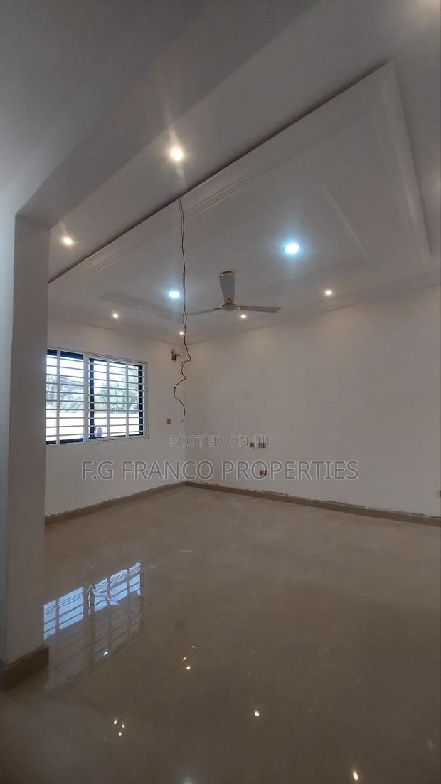 2bdrm Apartment in Kg. Franco, Spintex for rent · Photo 3