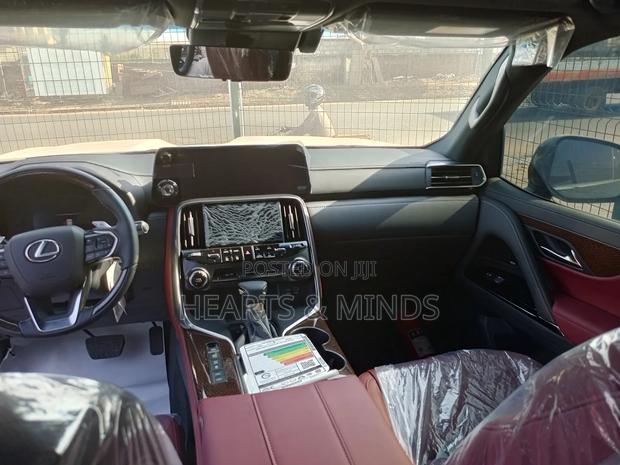 New Lexus LX 2023 Black photo 11