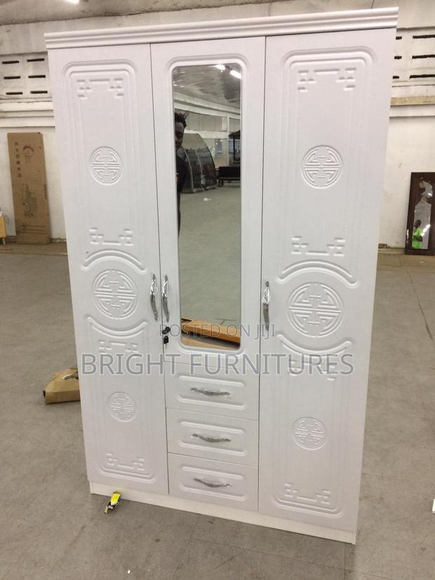 Foreign Three Doors Wardrobe With Mirror · Photo 3