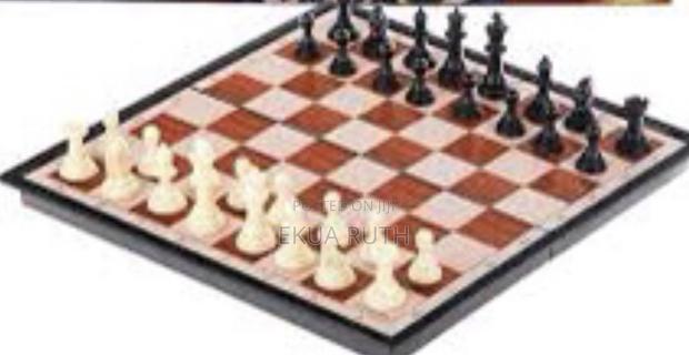 Brain Chees Board Game · Photo 1