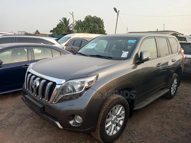 Toyota Land Cruiser Prado 3.0 190hp 2017 Gray photo 7