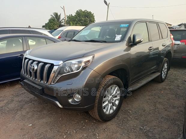 Toyota Land Cruiser Prado 3.0 190hp 2017 Gray photo 8