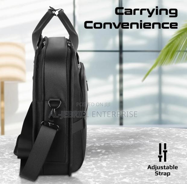 Professional Design Promate 15.6” 1680D Polyester Laptop Bag · Photo 4