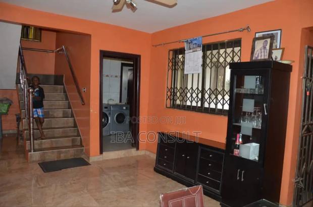 5bdrm House in Tema Metropolitan for sale