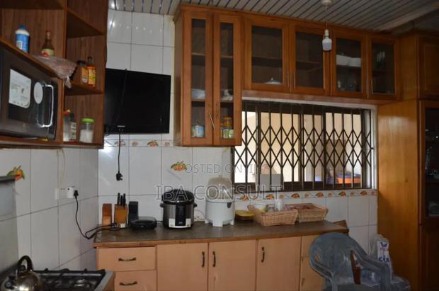 5bdrm House in Tema Metropolitan for sale