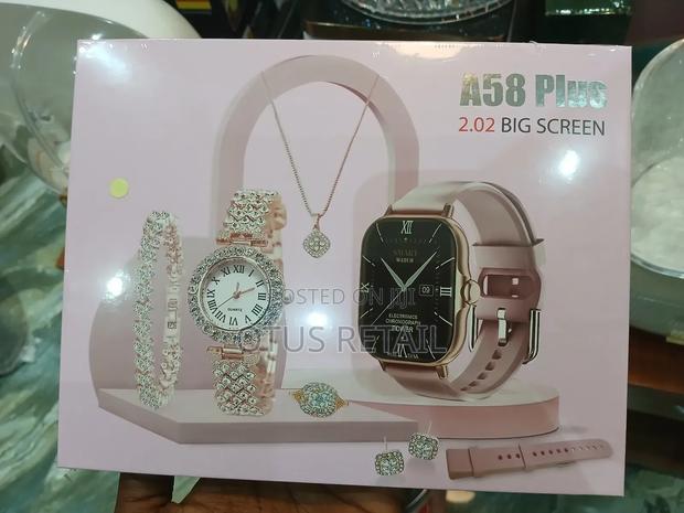 Smart Watch With Jewelry Set