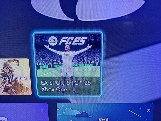 Xbox One With 10 Games Installed + 1 Pad photo 2