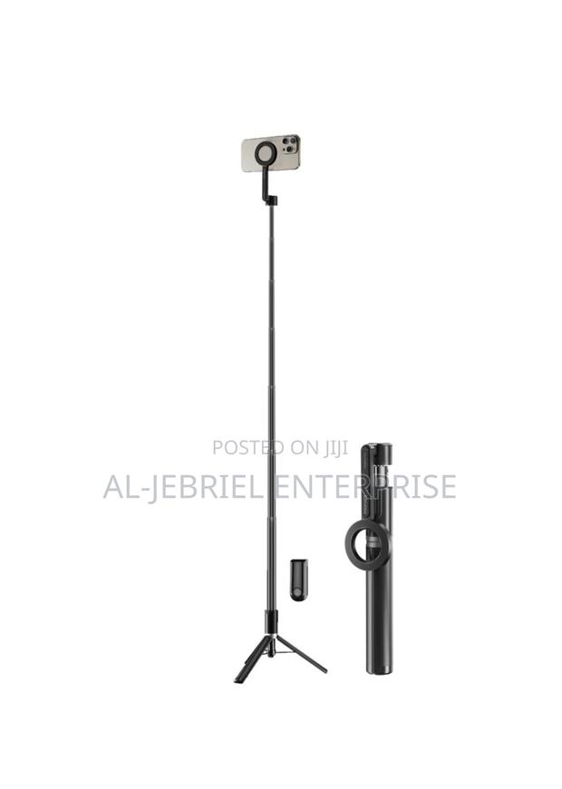 Promate Magstick-Pro Extendable Monopod Tripod BT Control · Photo 4