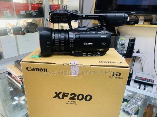 Affordable Canonxf200 High Definition Professional Camcorder · Photo 2