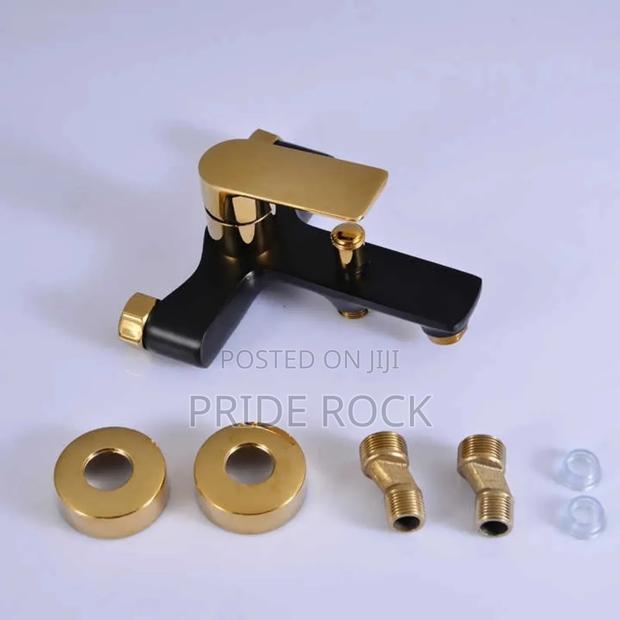 Black and Gold Shower, Telephone Shower, Mixture Tap · Photo 3