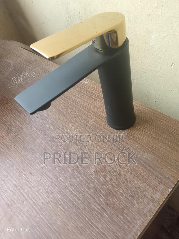 Black and Gold Mixture Tap,Hot and Cold Basin Tap,Faucet · Photo 4
