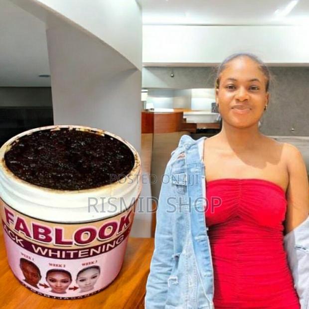 Moroccan Whitening Fablook Black Soap · Photo 4
