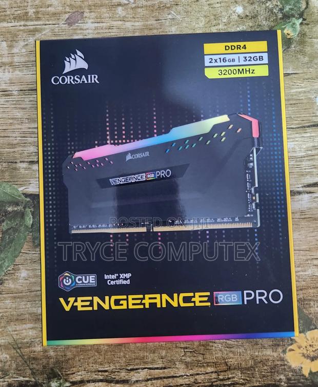 Corsair 32gb RGB Ddr4 Memory Ram · Photo 2