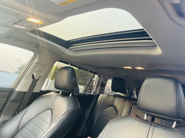 Toyota Highlander XLE 2022 Silver