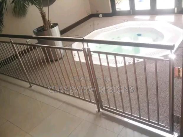 Premium Stainless Steel Balustrade · Photo 2